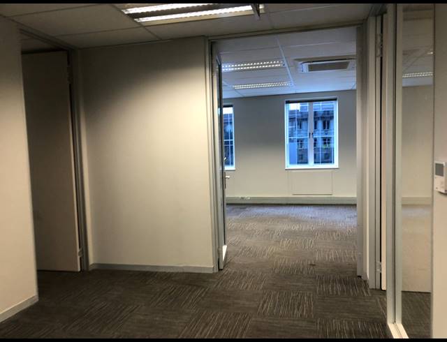 355M² OFFICE TO LET IN WIERDA VALLEY